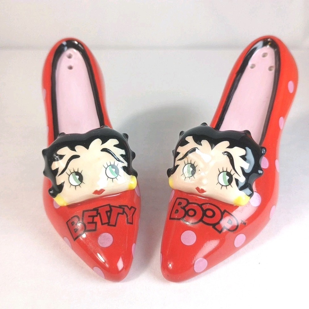 Betty Boop Ceramic Salt Pepper Shakers Pink Polka Dots on Red Pumps